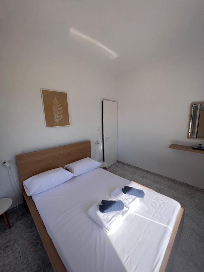 Pebble Apartments Marathiás Eksteriør billede